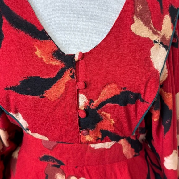 Band of the Free Floral Print Mini Dress Red Black Peplum Long Sleeve Size S NWT - Picture 10 of 10